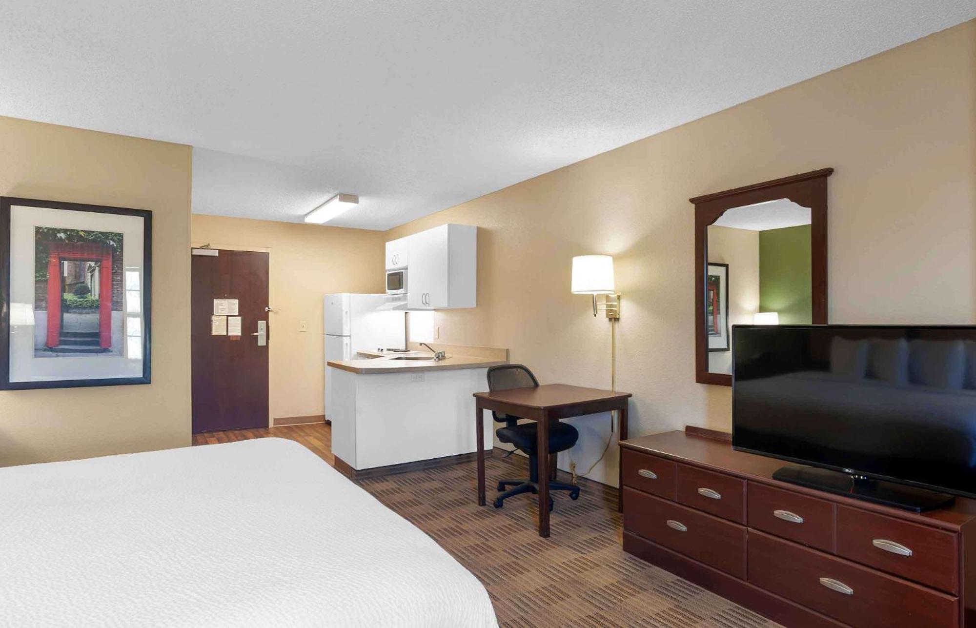 Extended Stay America Select Suites - Dallas - Lewisville Exterior photo