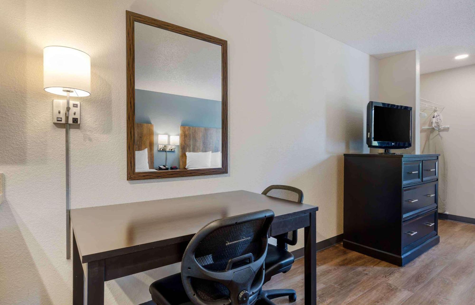 Extended Stay America Select Suites - Dallas - Lewisville Exterior photo
